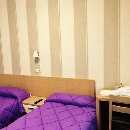 Hostal La Cortijana Logroño Exteriör bild