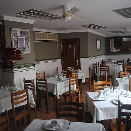 Hostal La Cortijana Logroño Exteriör bild