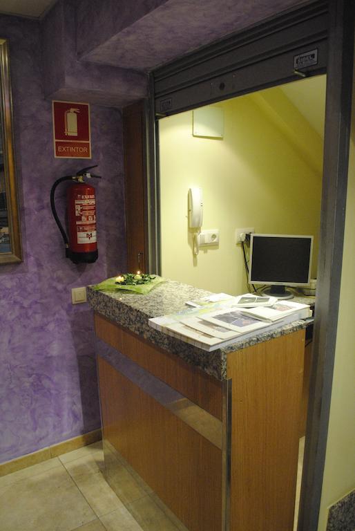 Hostal La Cortijana Logroño Exteriör bild