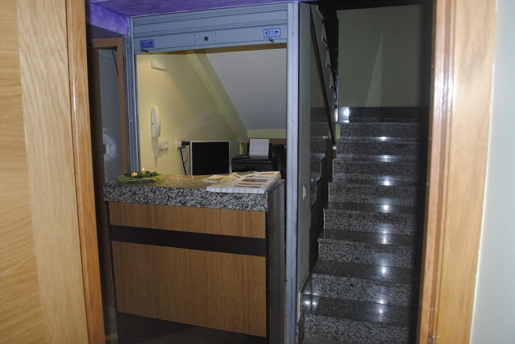 Hostal La Cortijana Logroño Exteriör bild