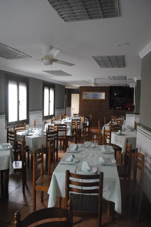 Hostal La Cortijana Logroño Exteriör bild